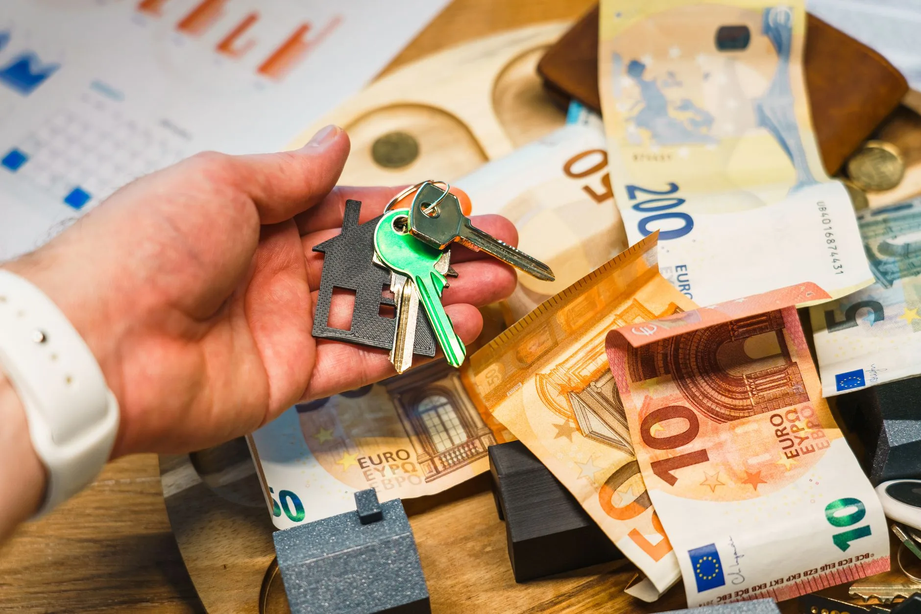 Can I Get a Mortgage With $65,000 Income? Mortgage Approval Factors Explained