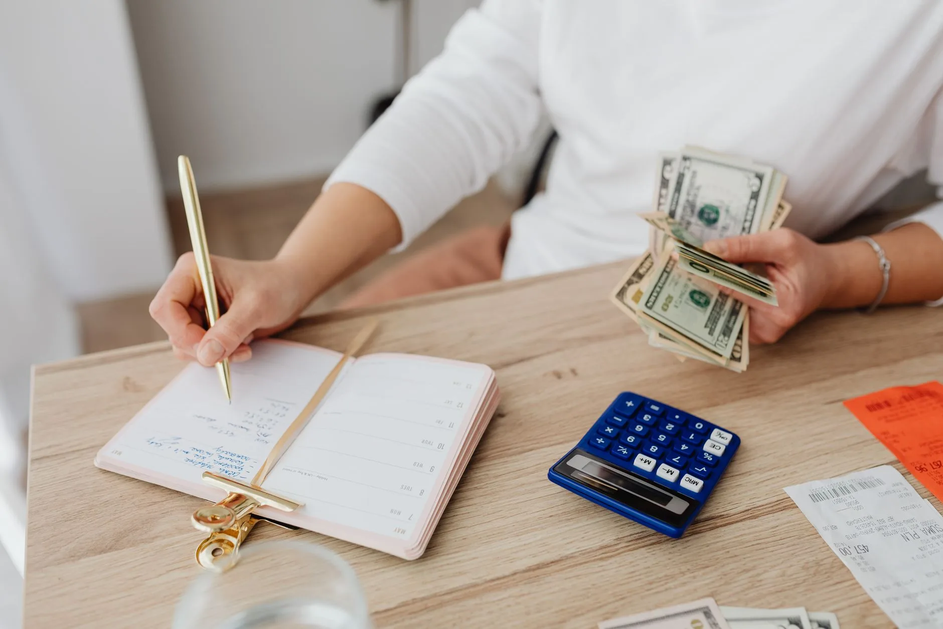 Monthly Costs of Owning a Home: What Homeowners Should Budget For
