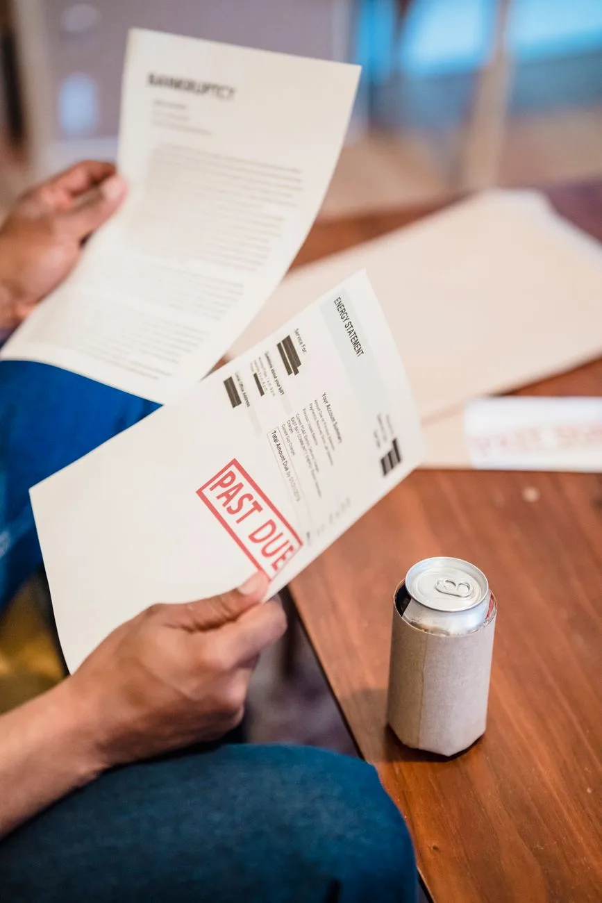 Refinance After Bankruptcy: Waiting Periods, Loan Options, and Qualification Factors